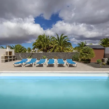 Villa Soleada - Vipvipvillas *